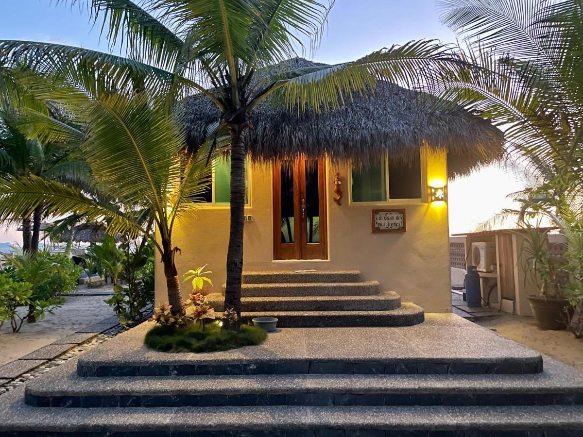 Bungalows Tree Tops - Adults Only Zihuatanejo Exterior photo